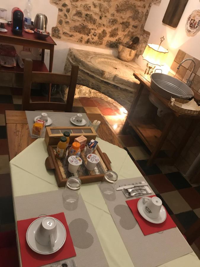 Le Prigioni Del Palazzo B&B Sora Exteriör bild
