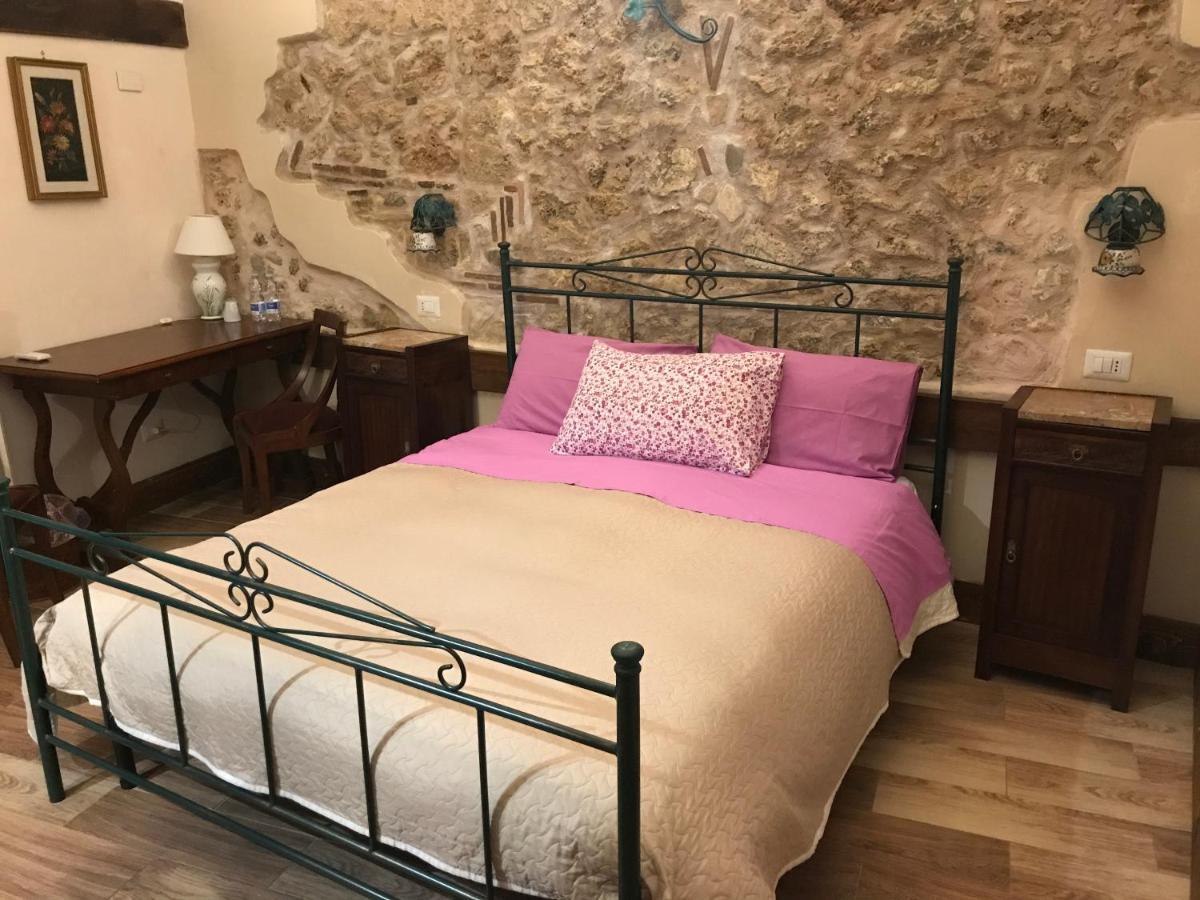 Le Prigioni Del Palazzo B&B Sora Exteriör bild