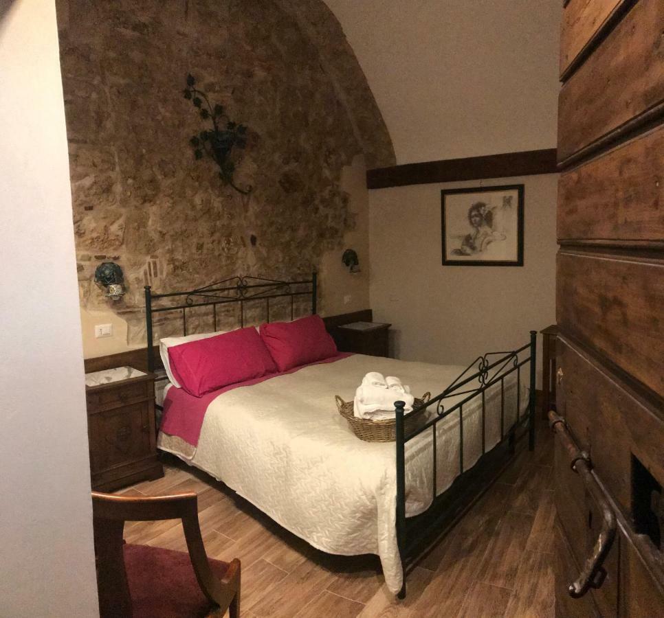 Le Prigioni Del Palazzo B&B Sora Exteriör bild